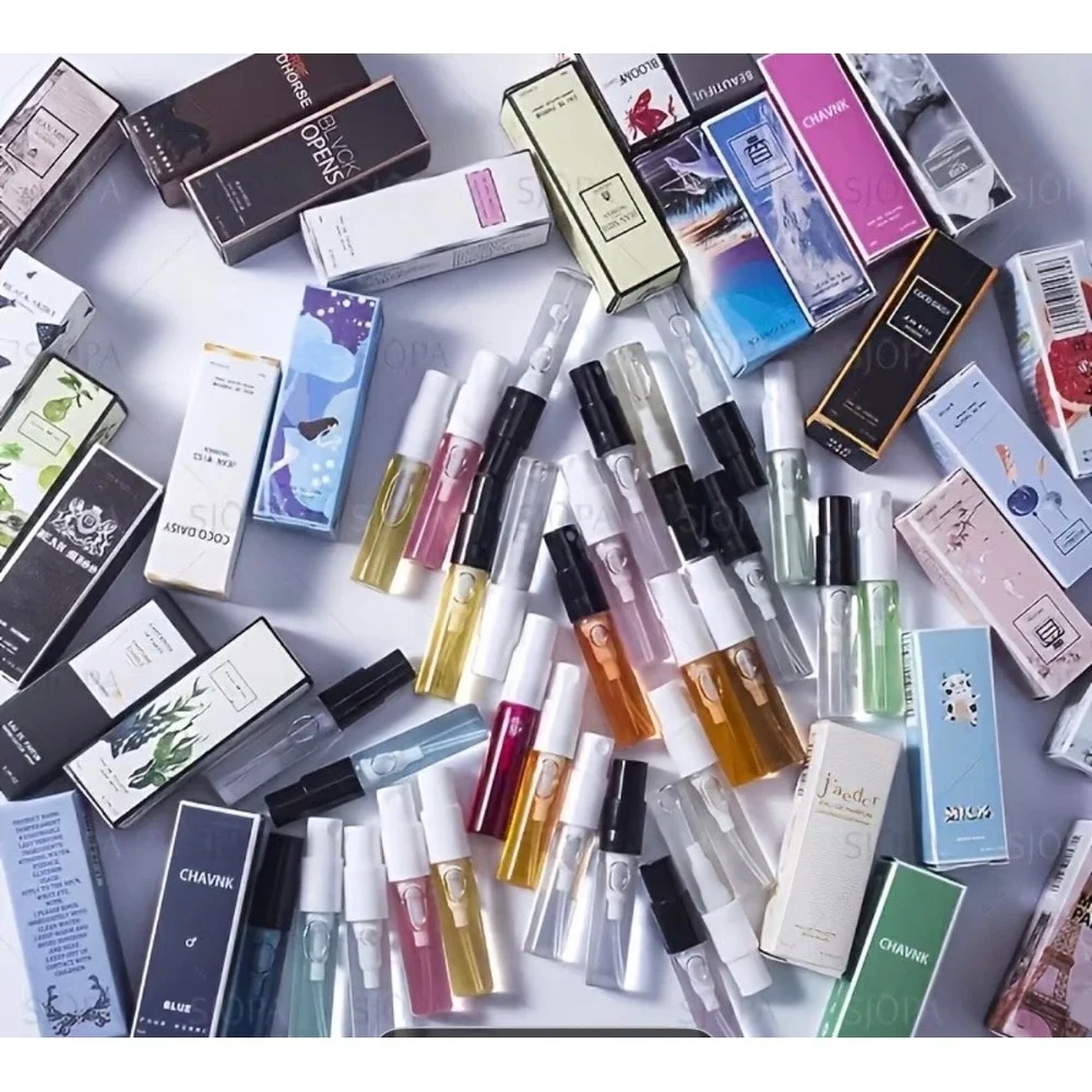 Mini Jean Miss Perfume Lot 30psc in random purse - Picture 4 of 6